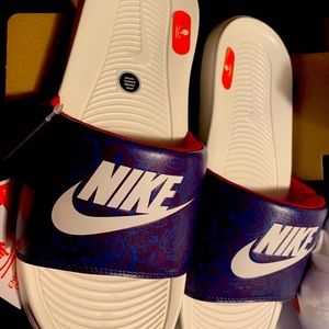 Nike victory slide new